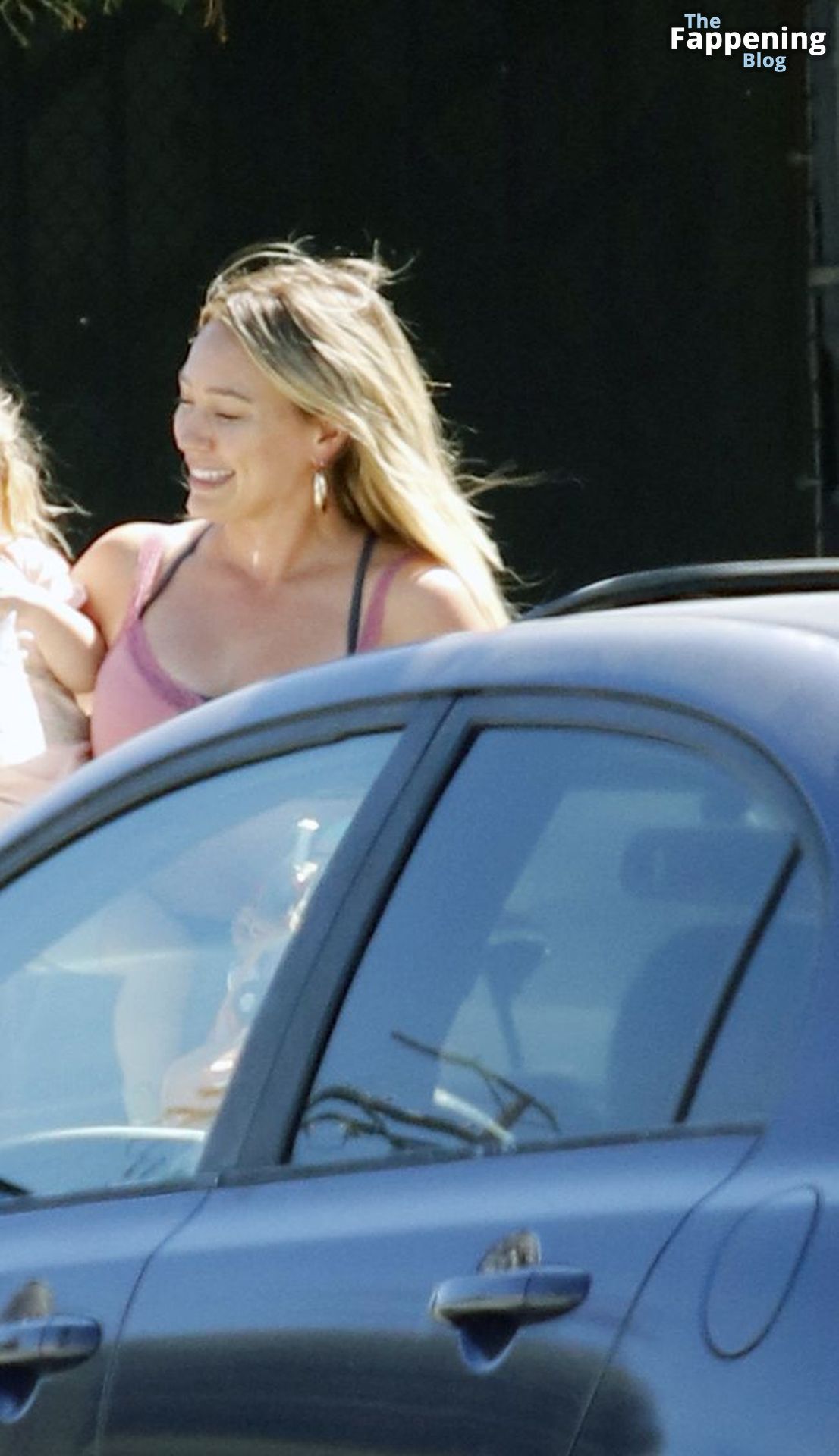 Hilary Duff Flaunts Her Toned Physique During A Workout Session In