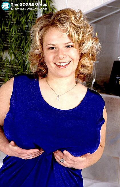 38G Chrissi nude photo #49