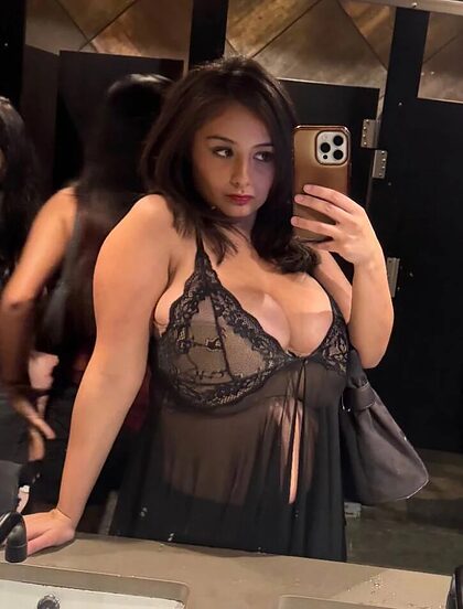 Aaliyah Miller nude photo #1