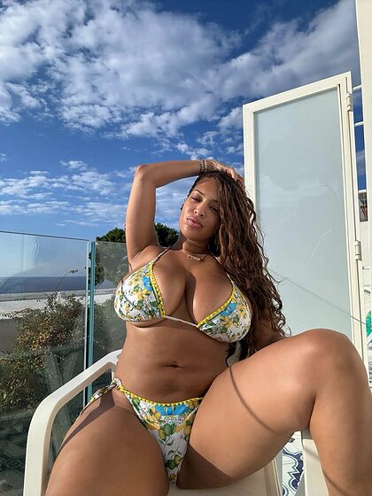 Absolute nude photo #3