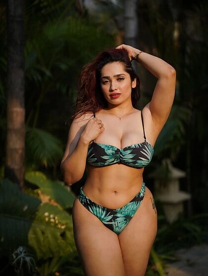 Aditi Mistry nude photo #103