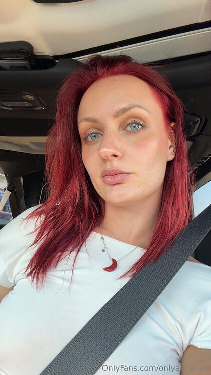 Adriii nude photo #27