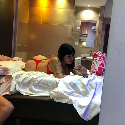 Agustina nude photo #5