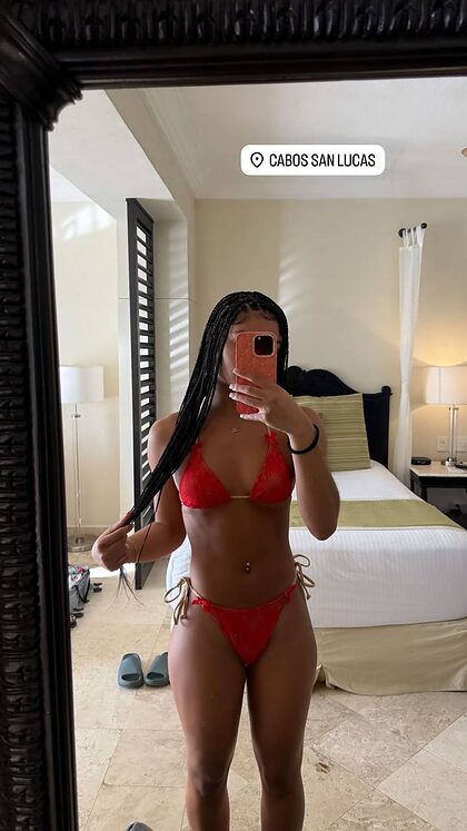 alarinoel nude photo #2
