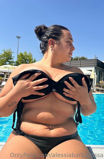 Alessia Barbarossa nude photo #11