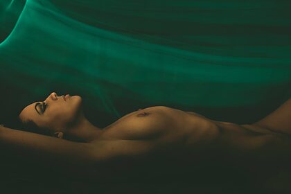 Alex Zedra nude photo #14