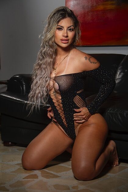 Alexaaa Narvaez nude photo #2