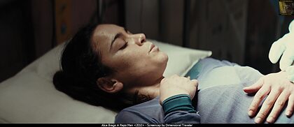 Alice Braga nude photo #13