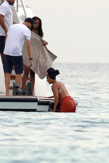 Alicia Keys nude photo #58