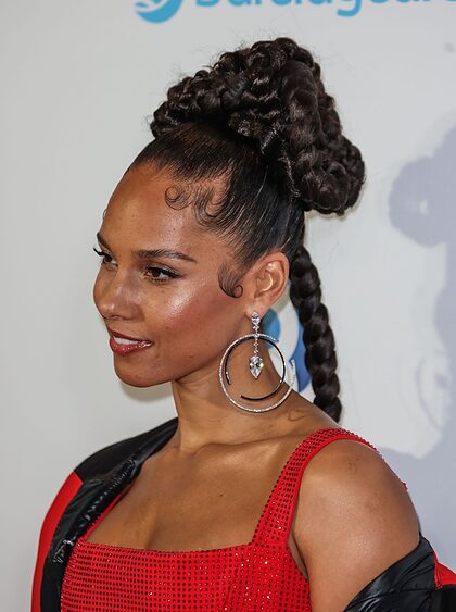 Alicia Keys nude photo #77