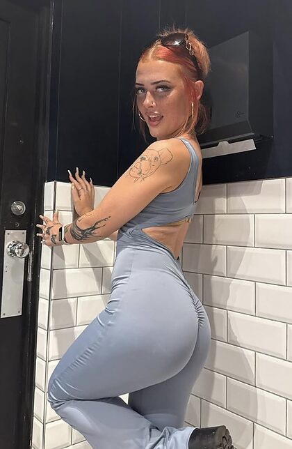 Alirosemaso nude photo #1