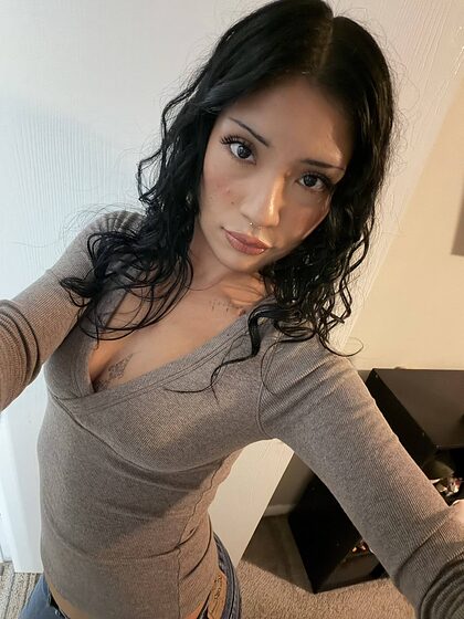 Alondra nude photo #3