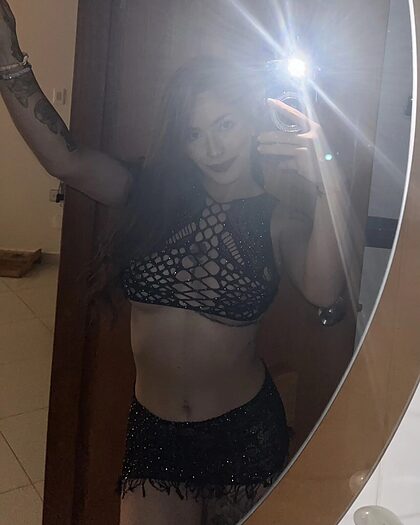 alysa_g_ nude photo #4