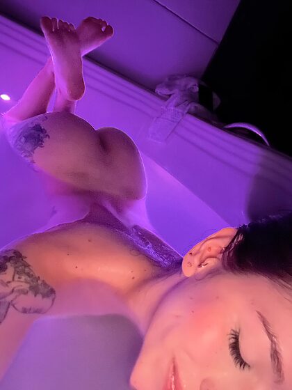 alysa_g_ nude photo #15