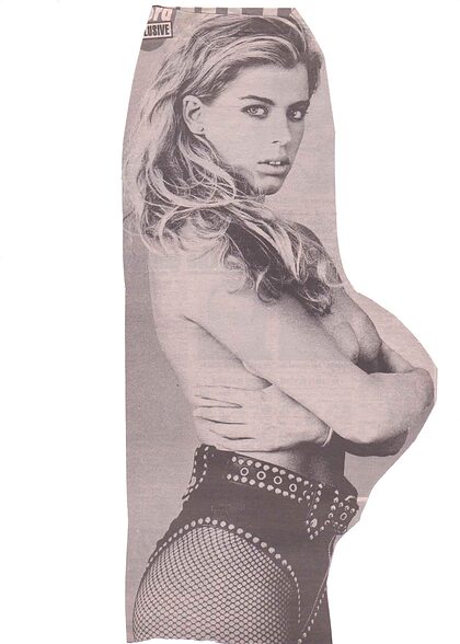 Amanda De Cadenet nude photo #2