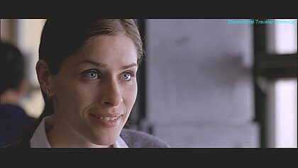 Amanda Peet nude photo #10
