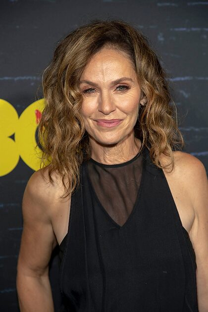 Amy Brenneman nude photo #10