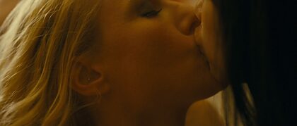 Amy Hargreaves nude photo #29