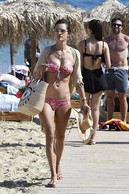 Ana Beatriz Barros nude photo #183
