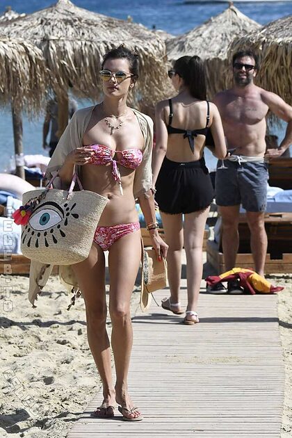 Ana Beatriz Barros nude photo #184