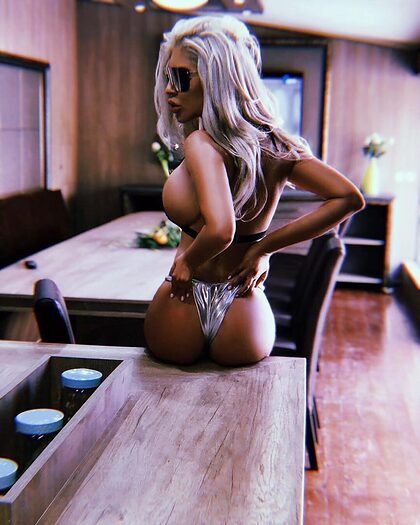 Andrea Bulgaria nude photo #43