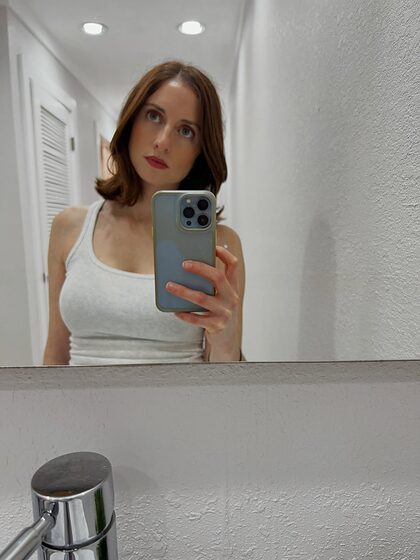 Angela Petruzziello nude photo #6