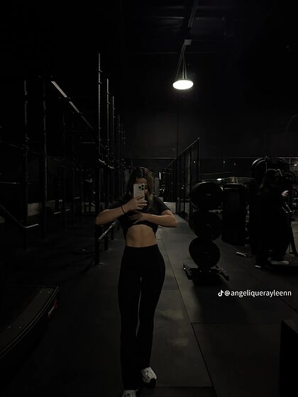 Angeliquerayleen nude photo #2