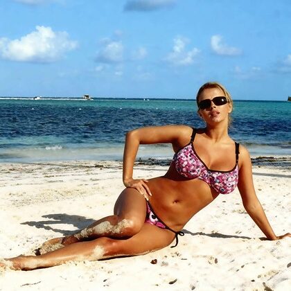 Anna Semenovich nude photo #30