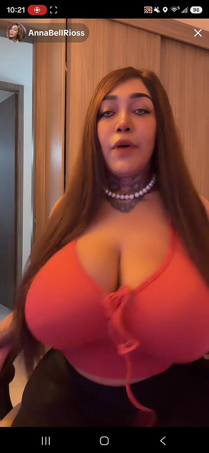 Annabellrio nude photo #14