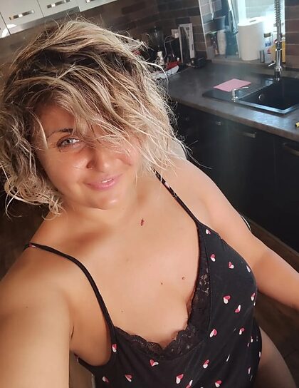 AnneKane nude photo #1