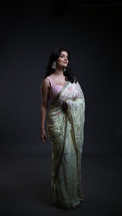 Anveshi Jain nude photo #109