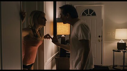 Ari Graynor nude photo #15
