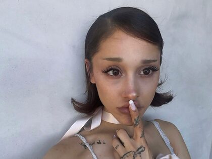 Ariana Grande nude photo #102