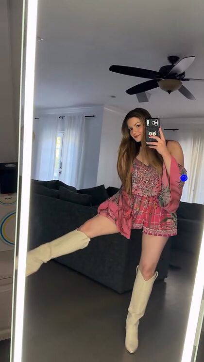 Ariel Winter nude photo #217