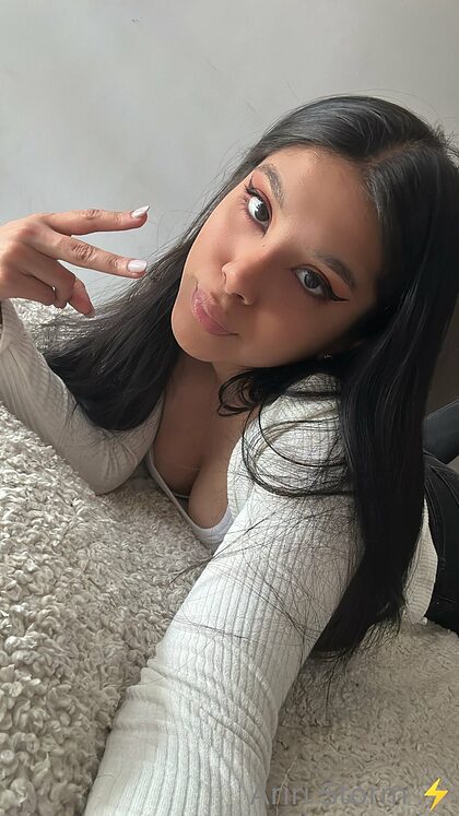 Ariristorm nude photo #6