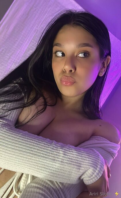 Ariristorm nude photo #10