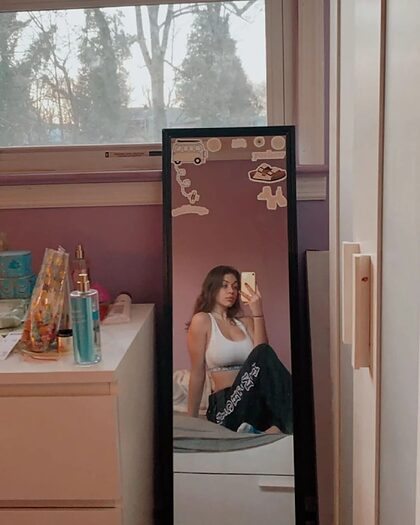 Ashleigh M nude photo #88