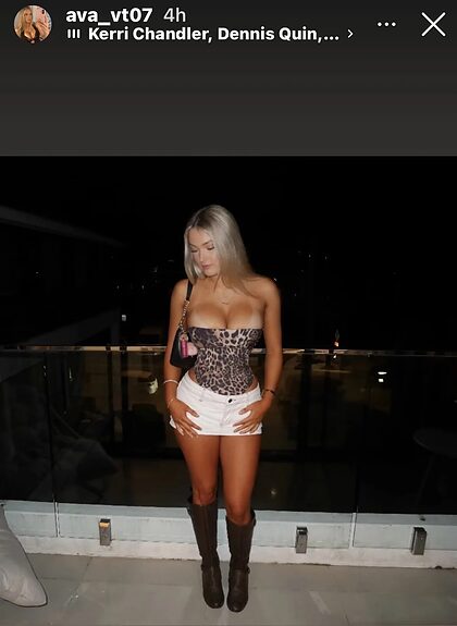 Ava VT nude photo #44