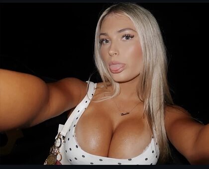 Ava VT nude photo #51