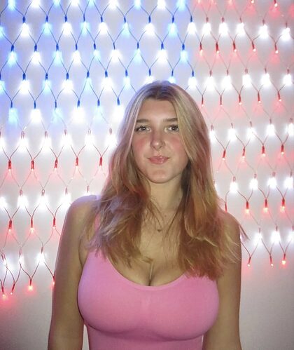 Bailey C nude photo #1