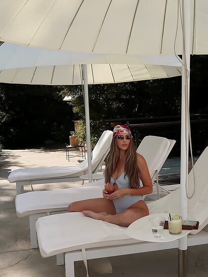 Barbie Blank nude photo #25