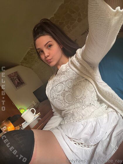 Baylee Ray 🪬🤍 nude photo #5