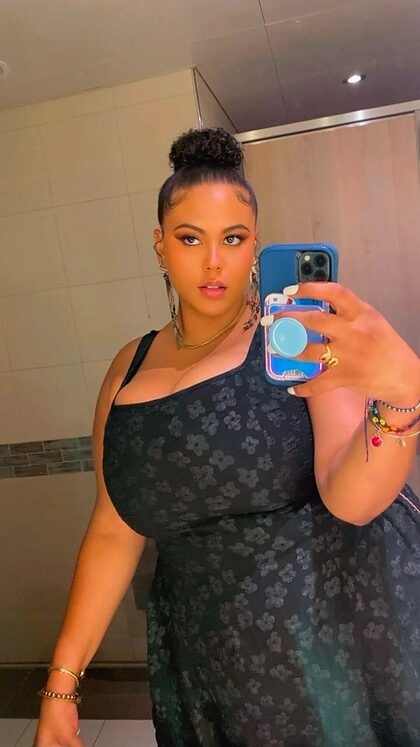 BBW4U nude photo #7