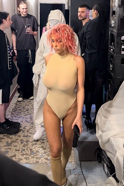 Bianca nude photo #13