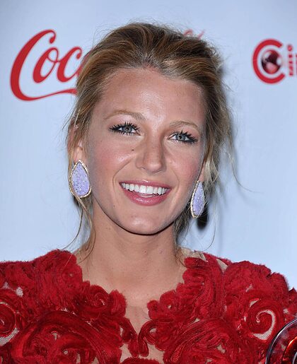 Blake Lively nude photo #68