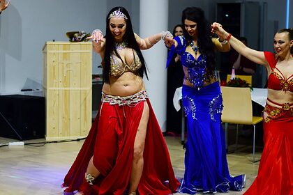 Boob Belly Dancers nude photo #39