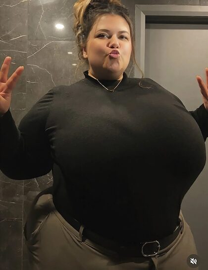 Bustymel nude photo #34
