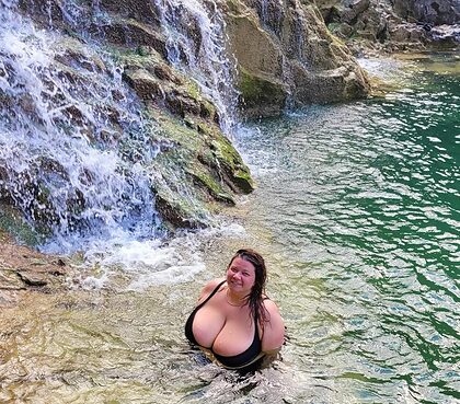 Bustymel nude photo #59