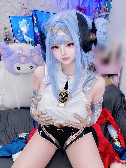 Caeshy.s nude photo #26