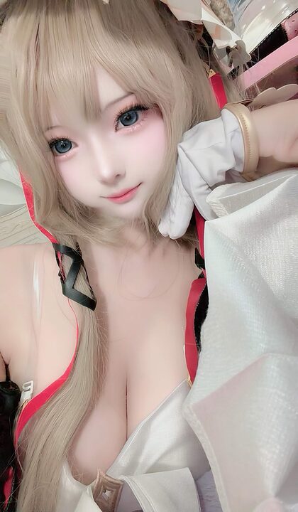 Caeshy.s nude photo #49